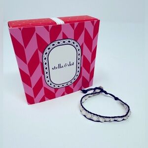 Stella & Dot Signature Scallop & Leather Bracelet